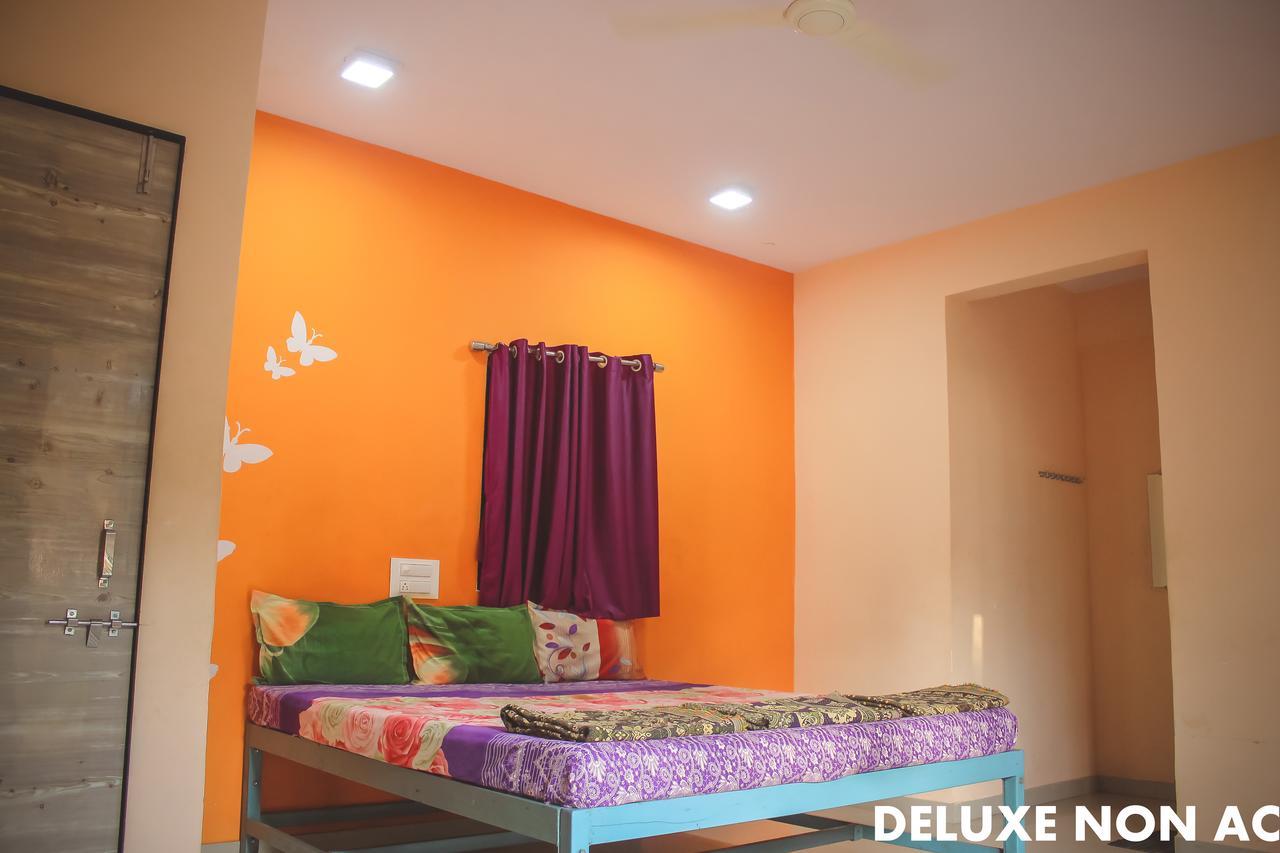 Mhatre Holiday Home Alībāg Ngoại thất bức ảnh